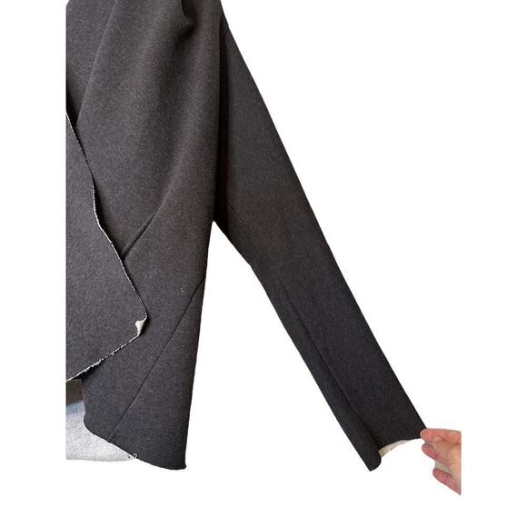 Sanctuary Women's Single Button Long Sleeve Poncho Sweater Jacket Size M Gray - Picture 5 of 11